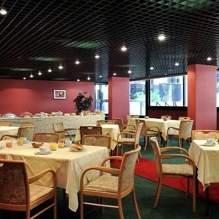Mayfair Отель 3*